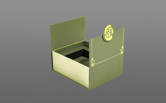 解鎖開箱儀式感新境界：雙開門磁吸禮盒定制，讓每份心意都驚艷登場(chǎng)(圖1)